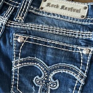 Rock Revival Alanis Boot Cut Woman’s Jeans Size 30 Denim Wash Embroidered